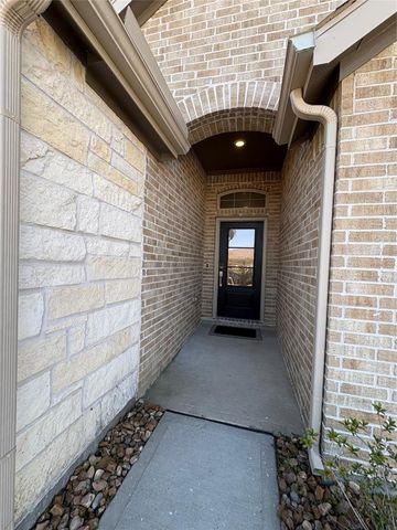 9907 Summer Peony Court, Baytown, TX 77521