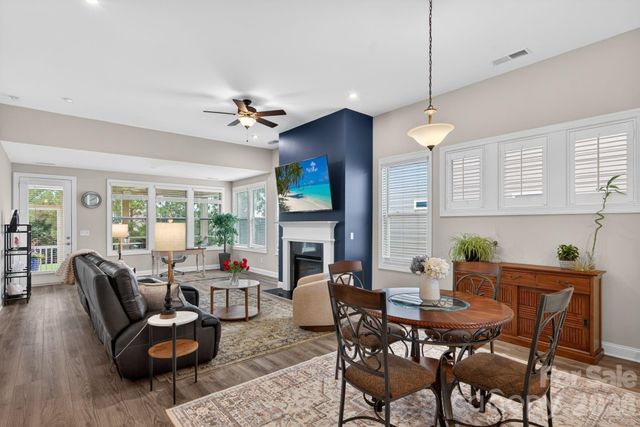 5539 Cheerful Lane, Charlotte, NC 28215