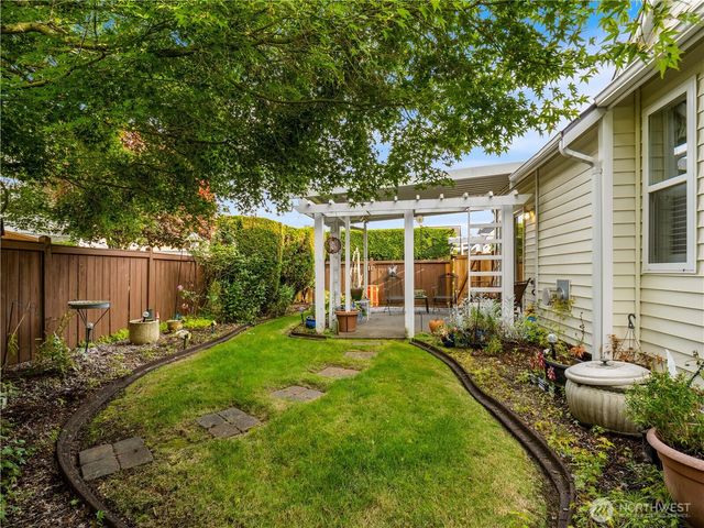 16927 91st Avenue E, Puyallup, WA 98375