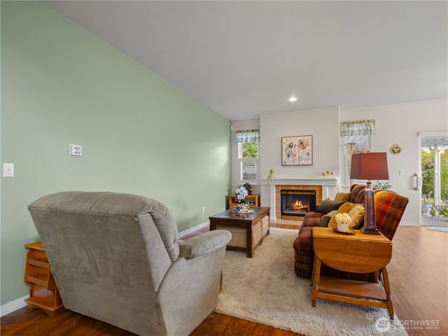 16927 91st Avenue E, Puyallup, WA 98375