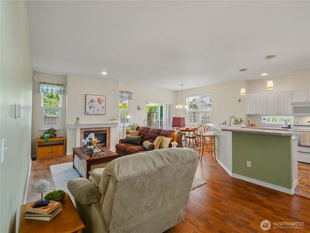 16927 91st Avenue E, Puyallup, WA 98375