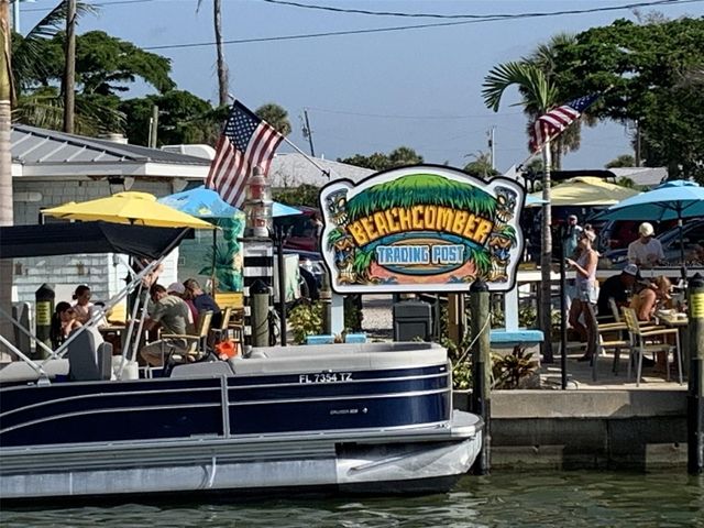 319 OAKWOOD CIRCLE, Englewood, FL 34223