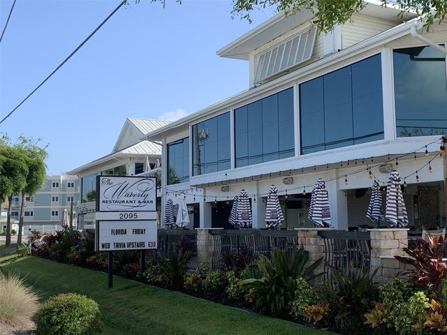 319 OAKWOOD CIRCLE, Englewood, FL 34223