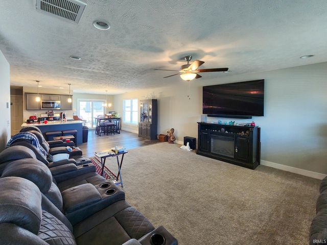 1120 WATERSHIP Drive, Evansville, IN 47725