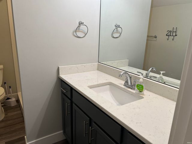 1120 WATERSHIP Drive, Evansville, IN 47725