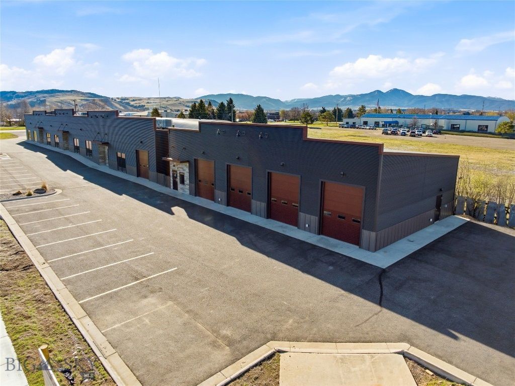 2777 N 7th Avenue, Bozeman, MT 59715