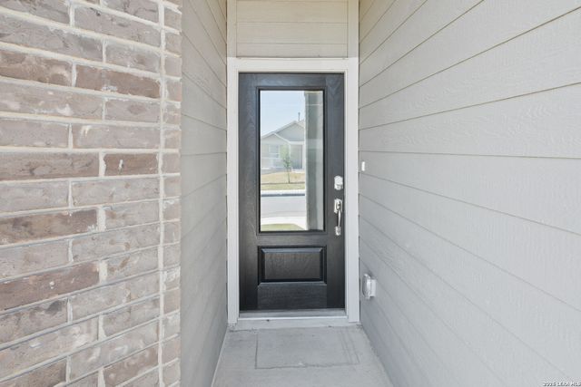 5340 CLOVES COVE, St Hedwig, TX 78152