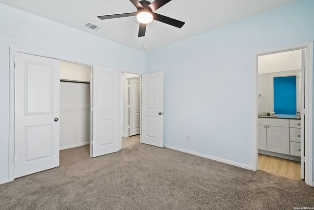 5340 CLOVES COVE, St Hedwig, TX 78152