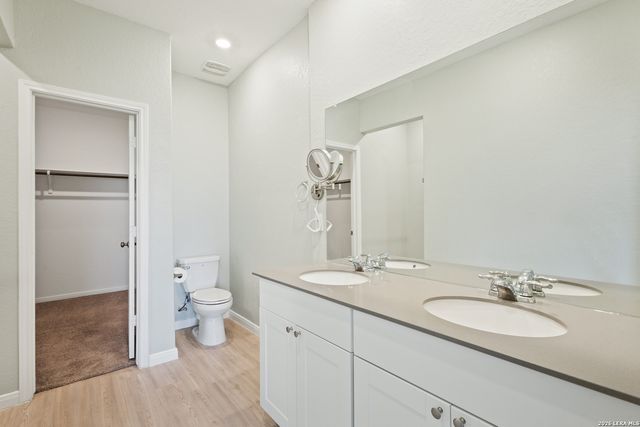 5340 CLOVES COVE, St Hedwig, TX 78152
