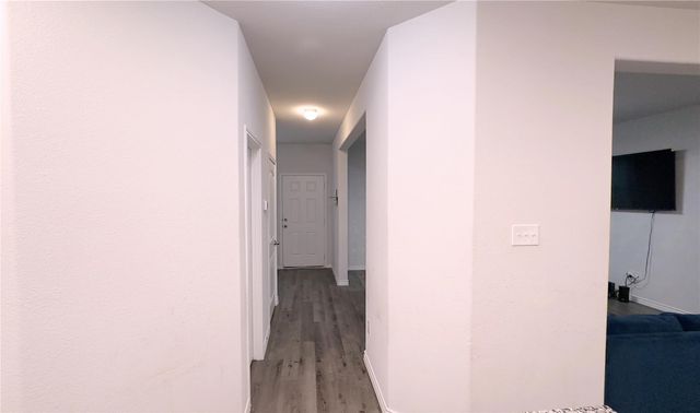 5565 Willamette Drive, Fort Worth, TX 76119