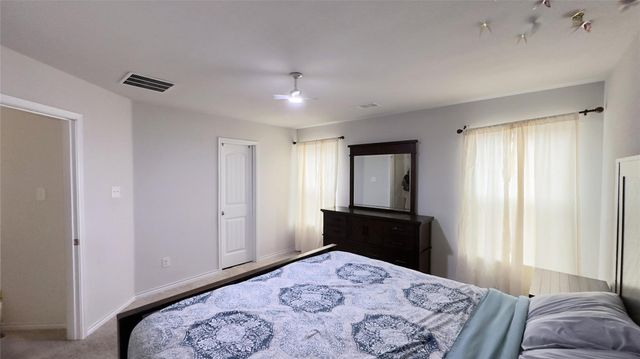 5565 Willamette Drive, Fort Worth, TX 76119