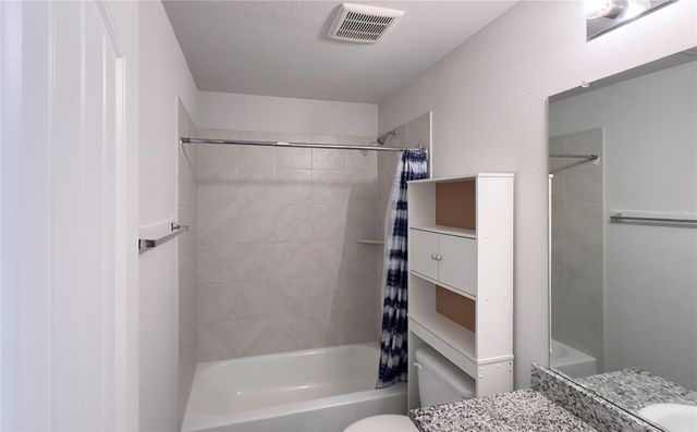 5565 Willamette Drive, Fort Worth, TX 76119