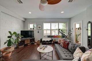 2608 E 6th ST 2, Austin, TX 78702
