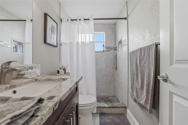 7313 BROOKVIEW CIRCLE, Tampa, FL 33634