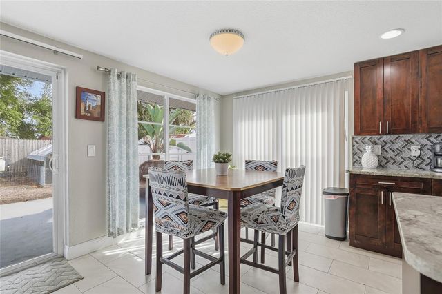 7313 BROOKVIEW CIRCLE, Tampa, FL 33634