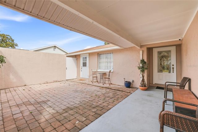 7313 BROOKVIEW CIRCLE, Tampa, FL 33634