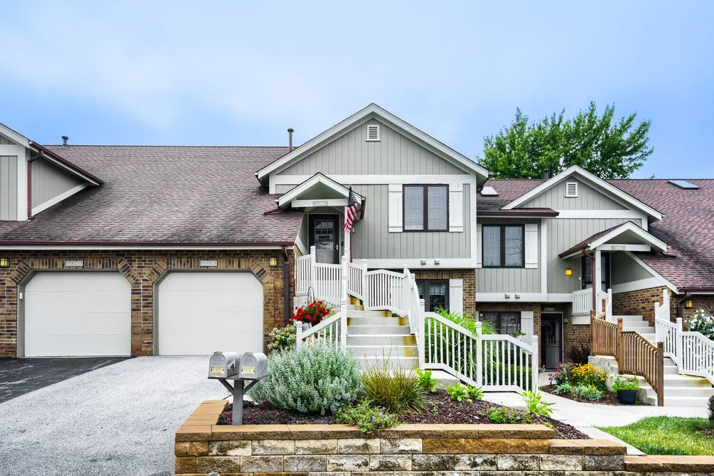 13340 S Oakview Court V2, Palos Heights, IL 60463
