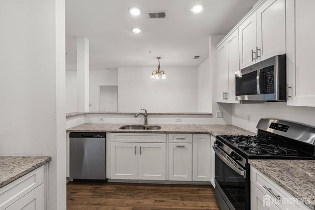 714 Stiller Lane, Monroe, NJ 08831