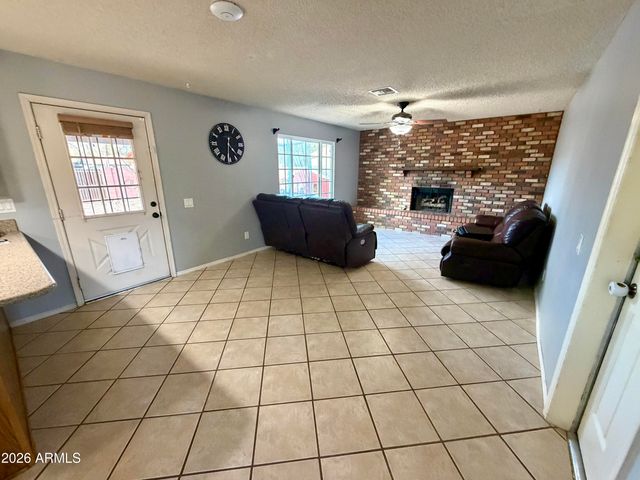502 E GABRILLA Drive, Casa Grande, AZ 85122