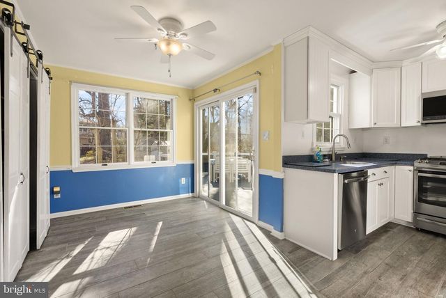 4027 MAPLE ST, Fairfax, VA 22030