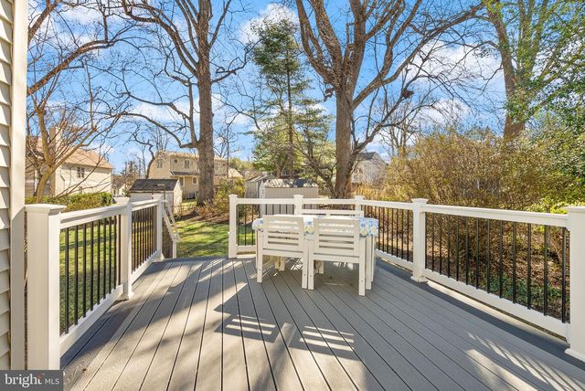 4027 MAPLE ST, Fairfax, VA 22030