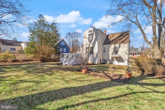 4027 MAPLE ST, Fairfax, VA 22030