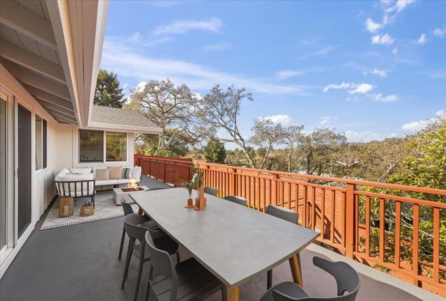 2715 Lafayette Street, Soquel, CA 95073
