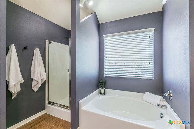 1126 Neuberry Cliffe, Temple, TX 76502