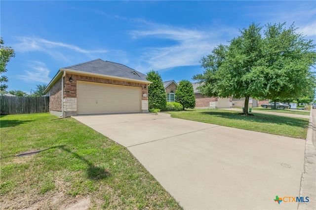 1126 Neuberry Cliffe, Temple, TX 76502