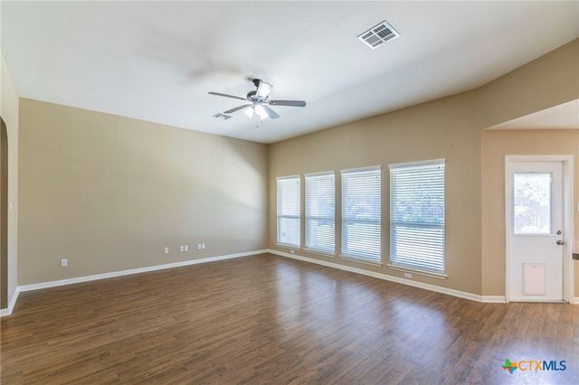 1126 Neuberry Cliffe, Temple, TX 76502