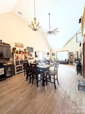 4592 Reid Road, Edgemoor, SC 29712