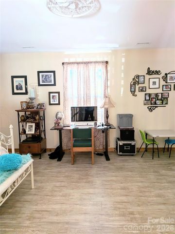 4592 Reid Road, Edgemoor, SC 29712