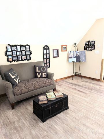 4592 Reid Road, Edgemoor, SC 29712