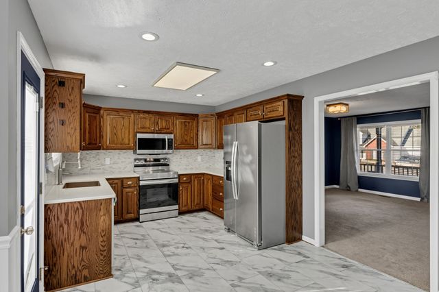 546 Heartland Ln, Murfreesboro, TN 37127