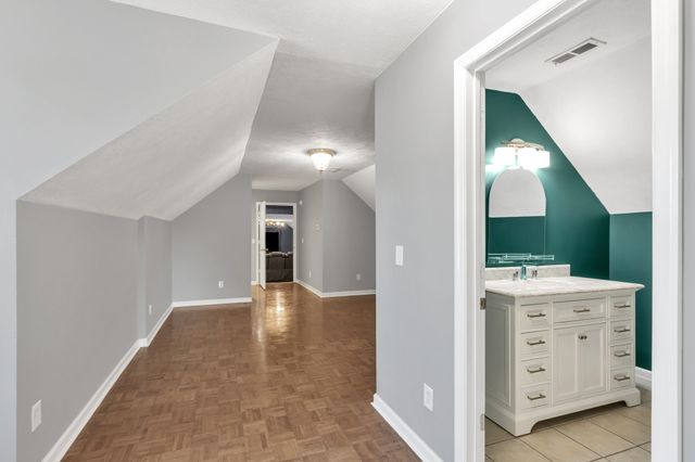 546 Heartland Ln, Murfreesboro, TN 37127