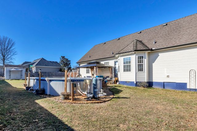 546 Heartland Ln, Murfreesboro, TN 37127