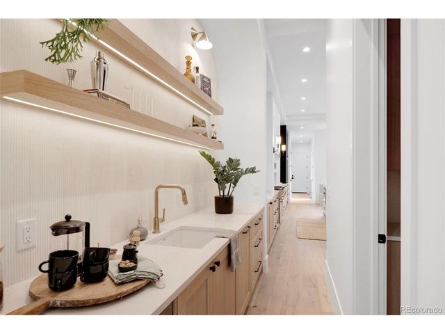 482 S Gilpin St, Denver, CO 80209