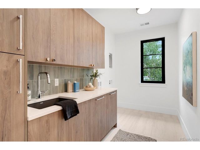 482 S Gilpin St, Denver, CO 80209