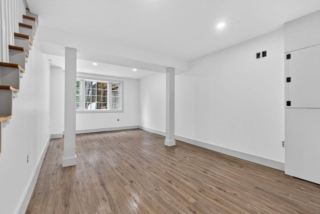 8 Bartlett St, Peabody, MA 01960