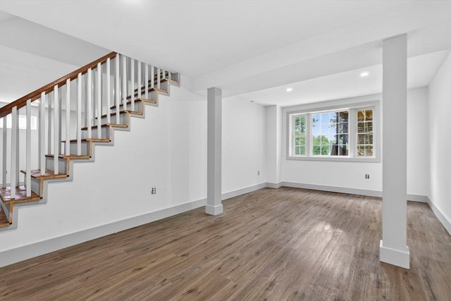 8 Bartlett St, Peabody, MA 01960