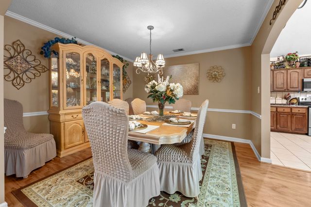 1567 SISKIN DR, Cordova, TN 38016