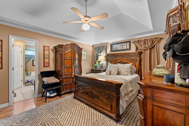 1567 SISKIN DR, Cordova, TN 38016