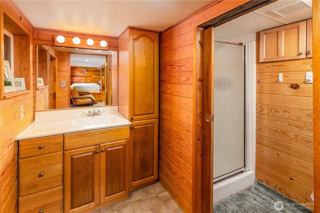 35030 North Shore Drive, Mount Vernon, WA 98274
