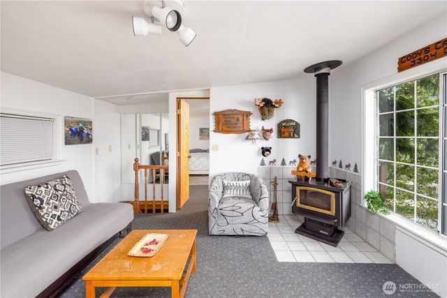35030 North Shore Drive, Mount Vernon, WA 98274