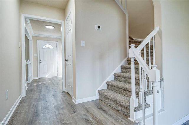 4072 Thomas Jefferson DR, Virginia Beach, VA 23452