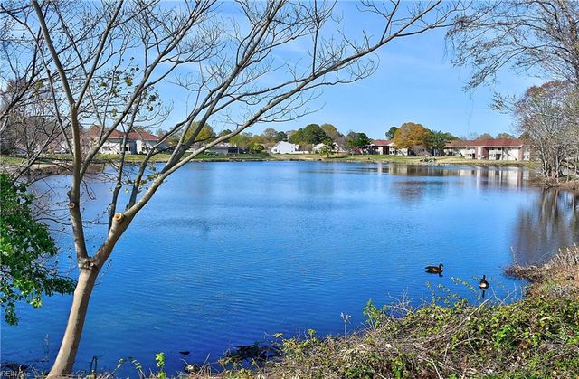 4072 Thomas Jefferson DR, Virginia Beach, VA 23452