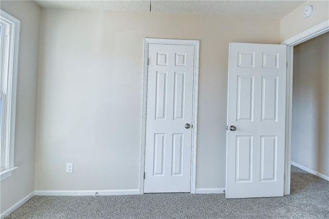 4072 Thomas Jefferson DR, Virginia Beach, VA 23452