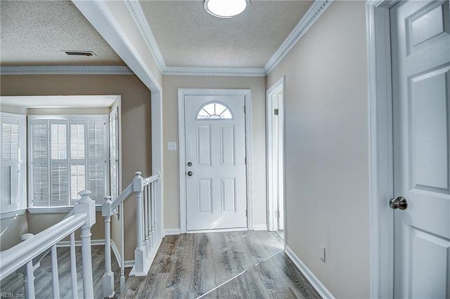 4072 Thomas Jefferson DR, Virginia Beach, VA 23452