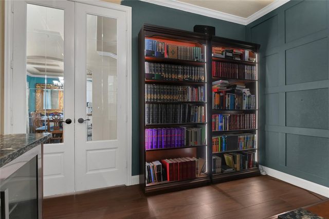 1110 Parkers Creek Lane, Friendswood, TX 77546