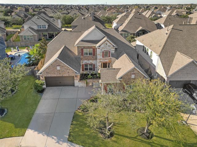 1110 Parkers Creek Lane, Friendswood, TX 77546